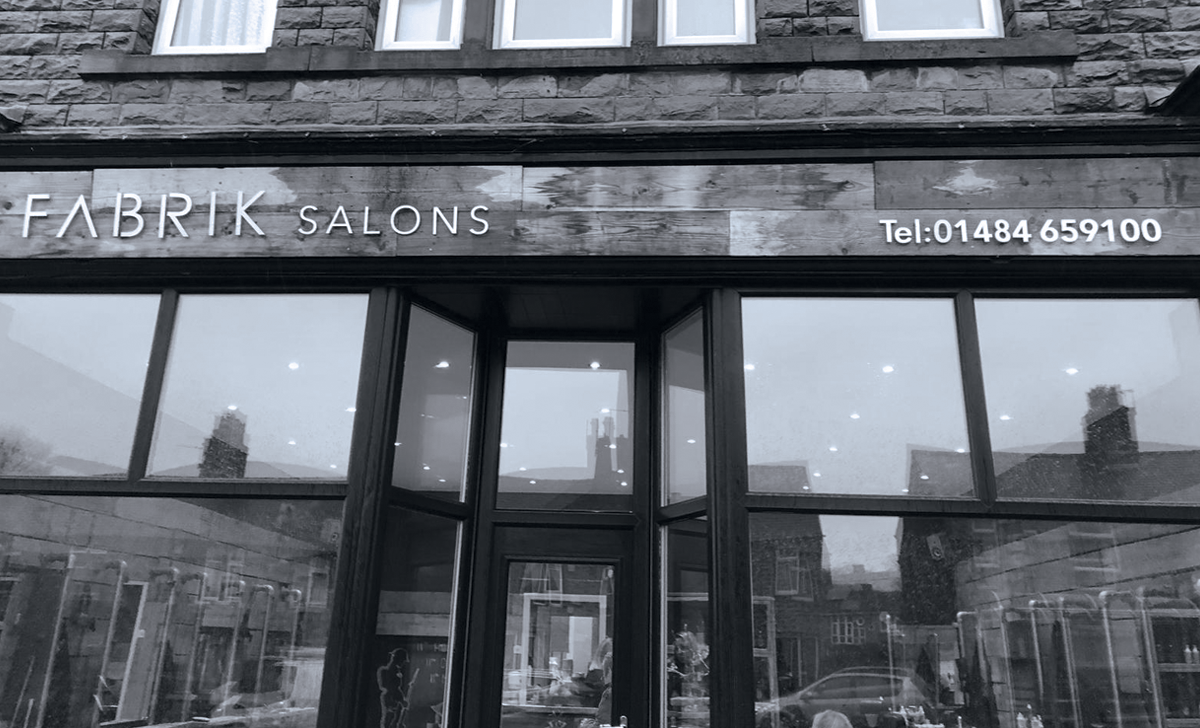 Salon-Front